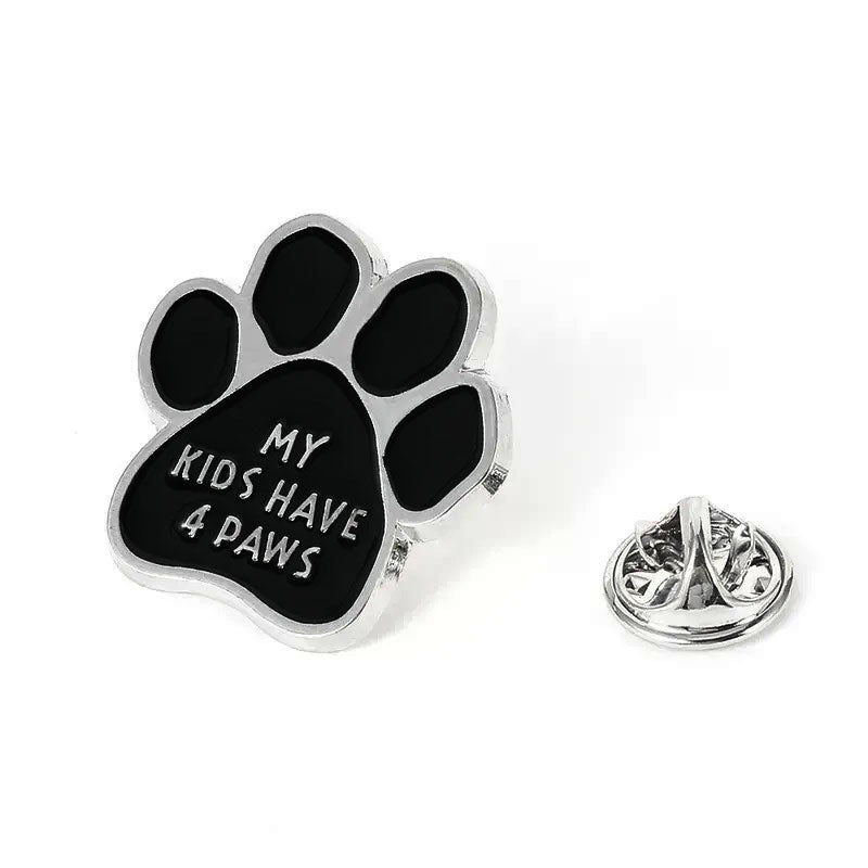 סיכת אמייל My kids have 4 paws