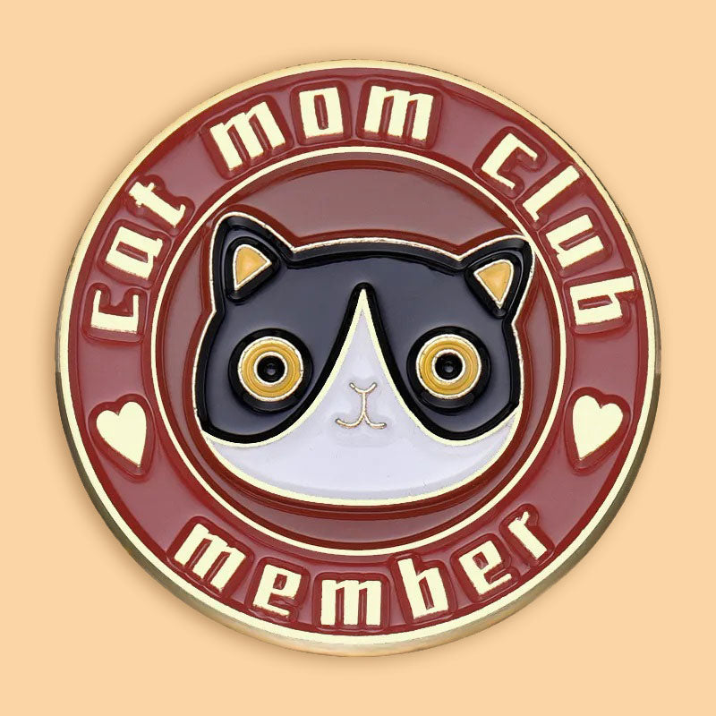 סיכת אמייל Cat mom club