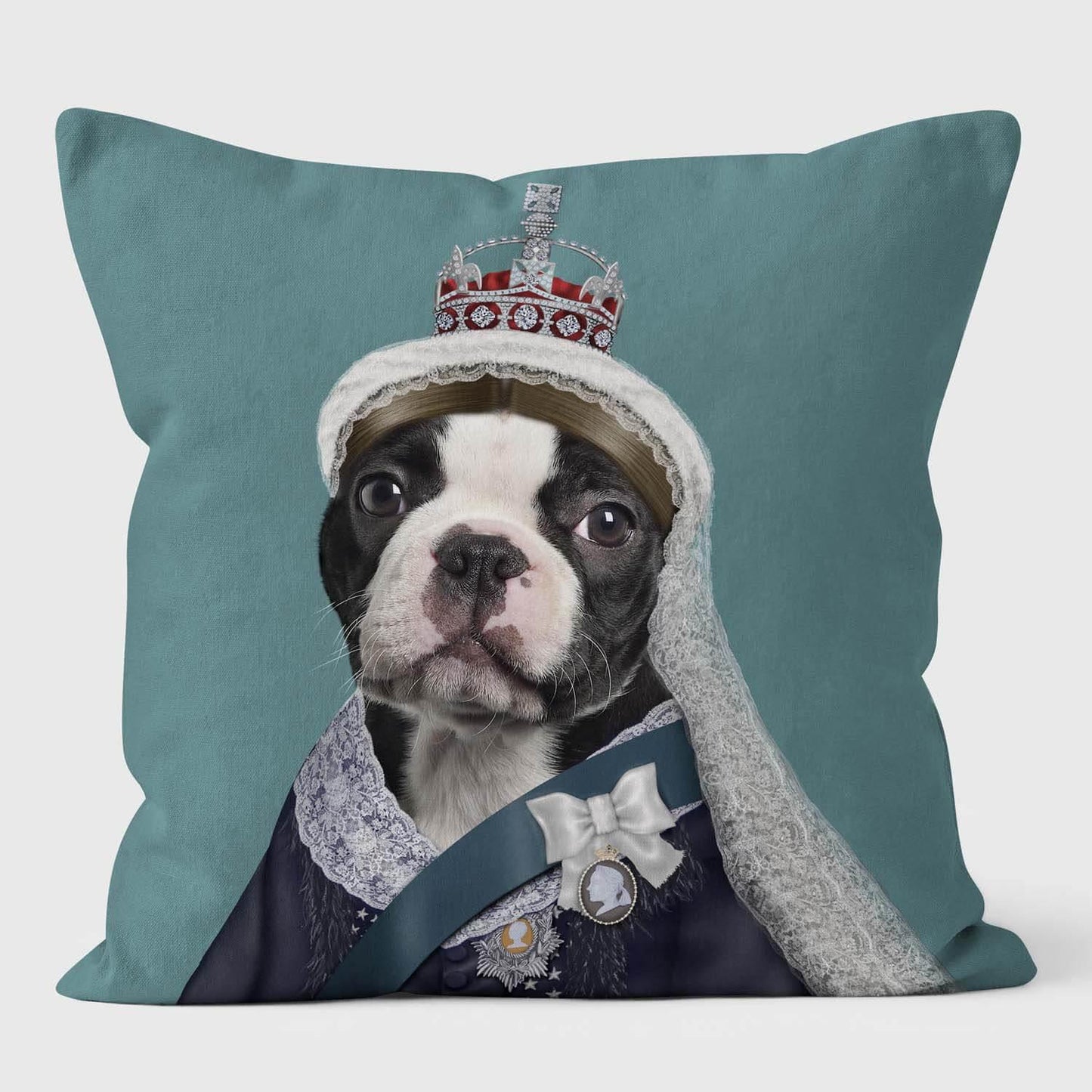 כרית Queen Vic - Pets Rock