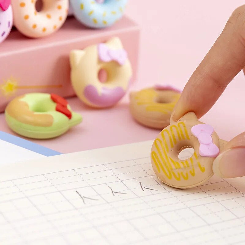 מחק Donut Cat