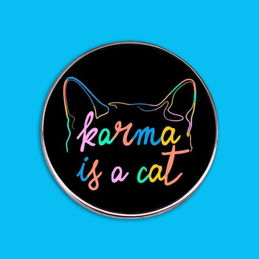 סיכת אמייל Karma is a cat